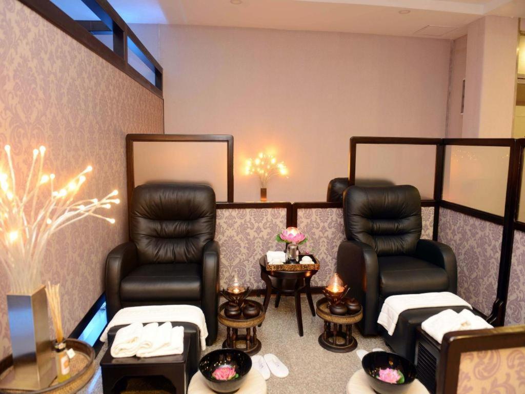 Taw Win Garden Hotel Янгон Экстерьер фото