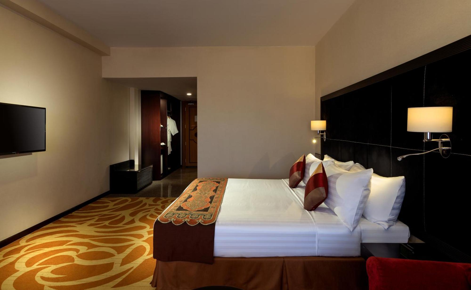 Taw Win Garden Hotel Янгон Экстерьер фото