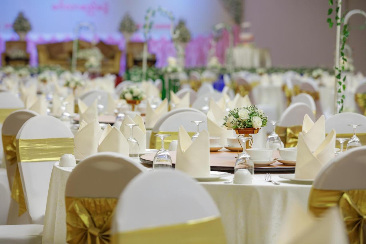 Taw Win Garden Hotel Янгон Экстерьер фото